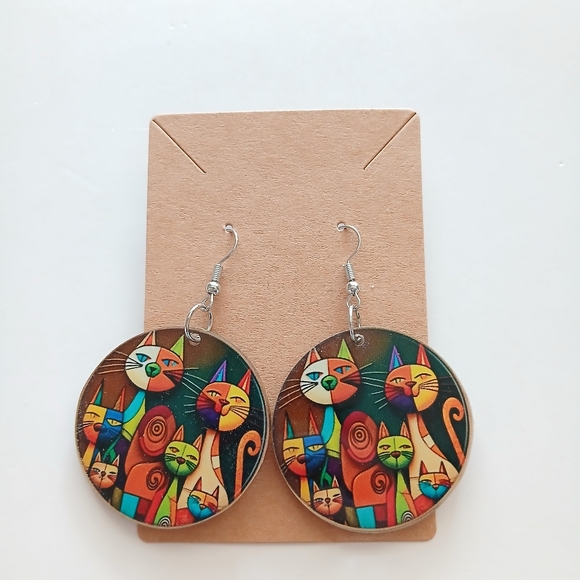 Fashion Jewelry Colorful Cat Earrings - Picture 2 of 3